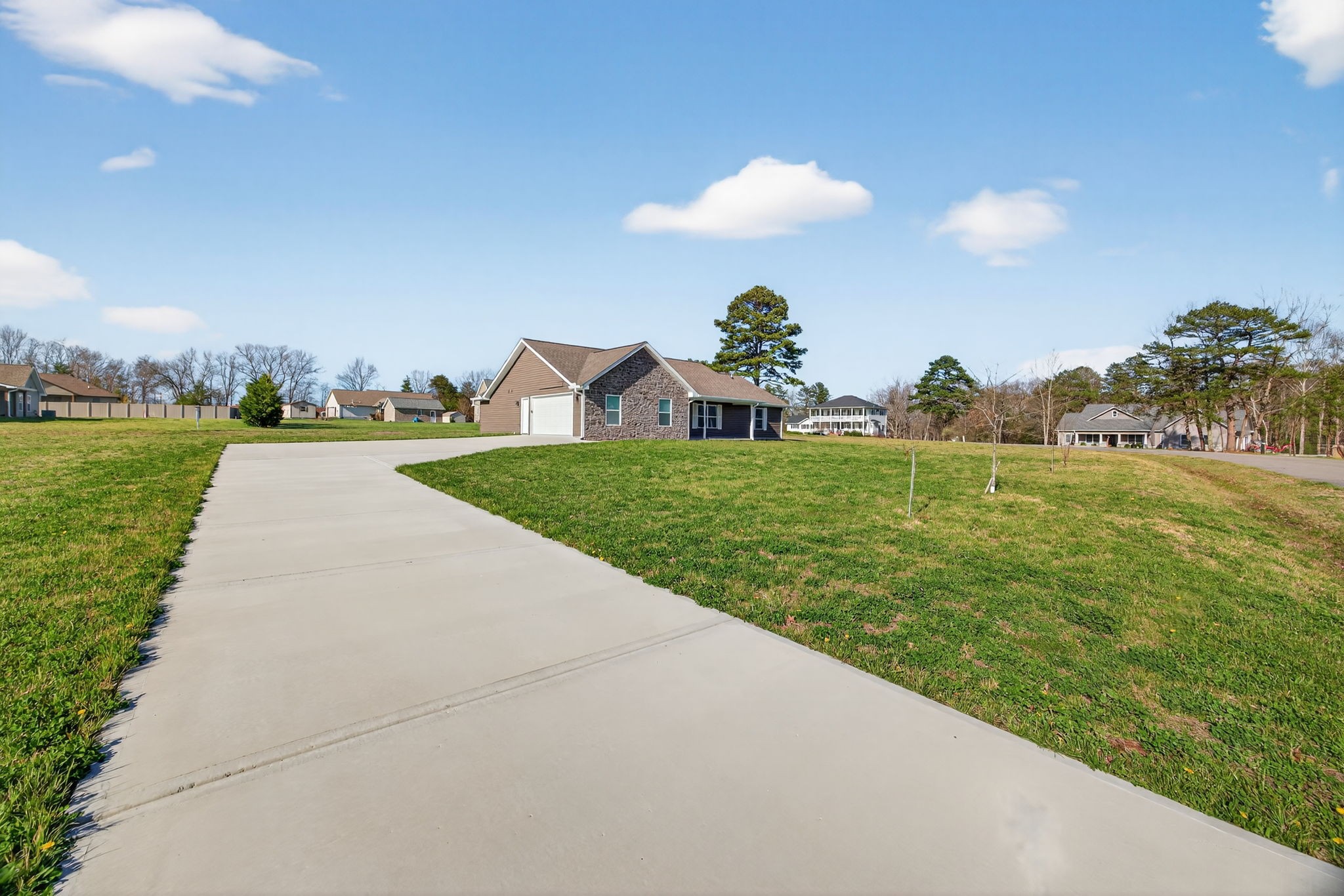 453 Hinch Mountain View Road Crossville TN 38555