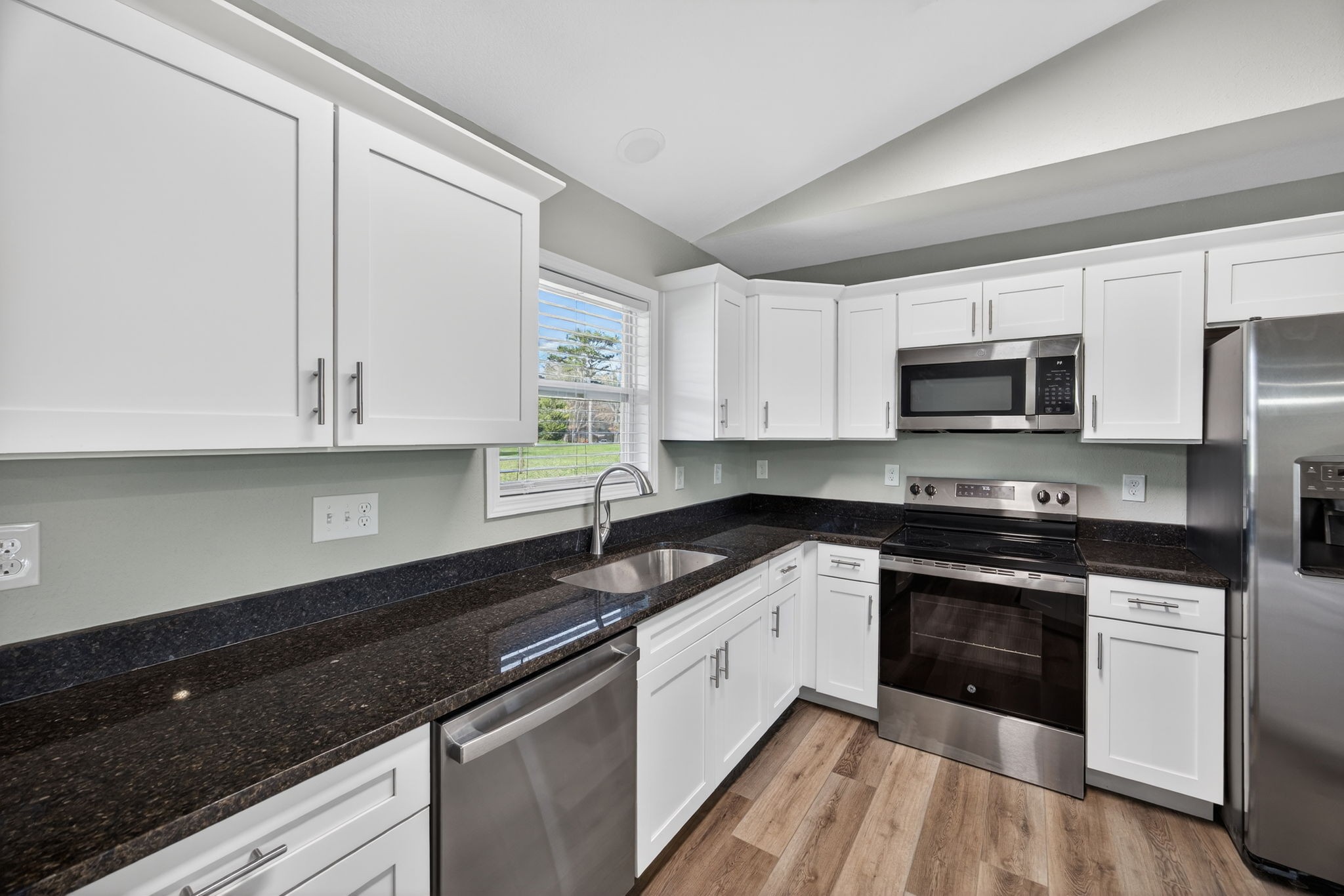 453 Hinch Mountain View Road Crossville TN 38555