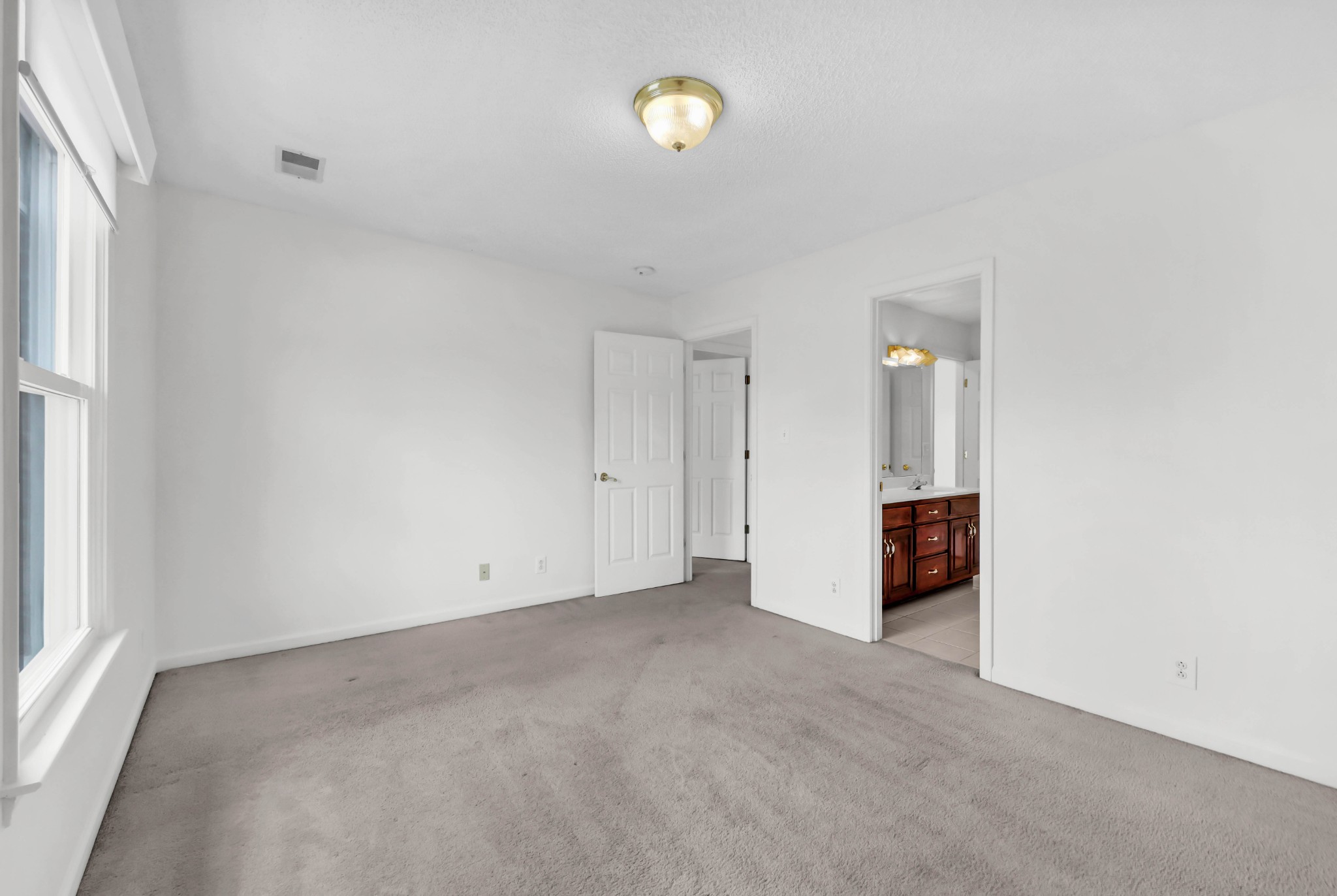 153 Edmonds Way Clarksville TN 37043
