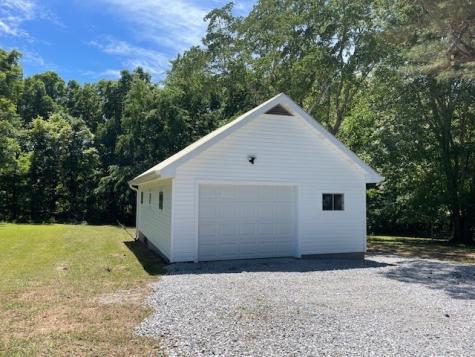 2625 Old Blacktop Road Mc Ewen TN 37101