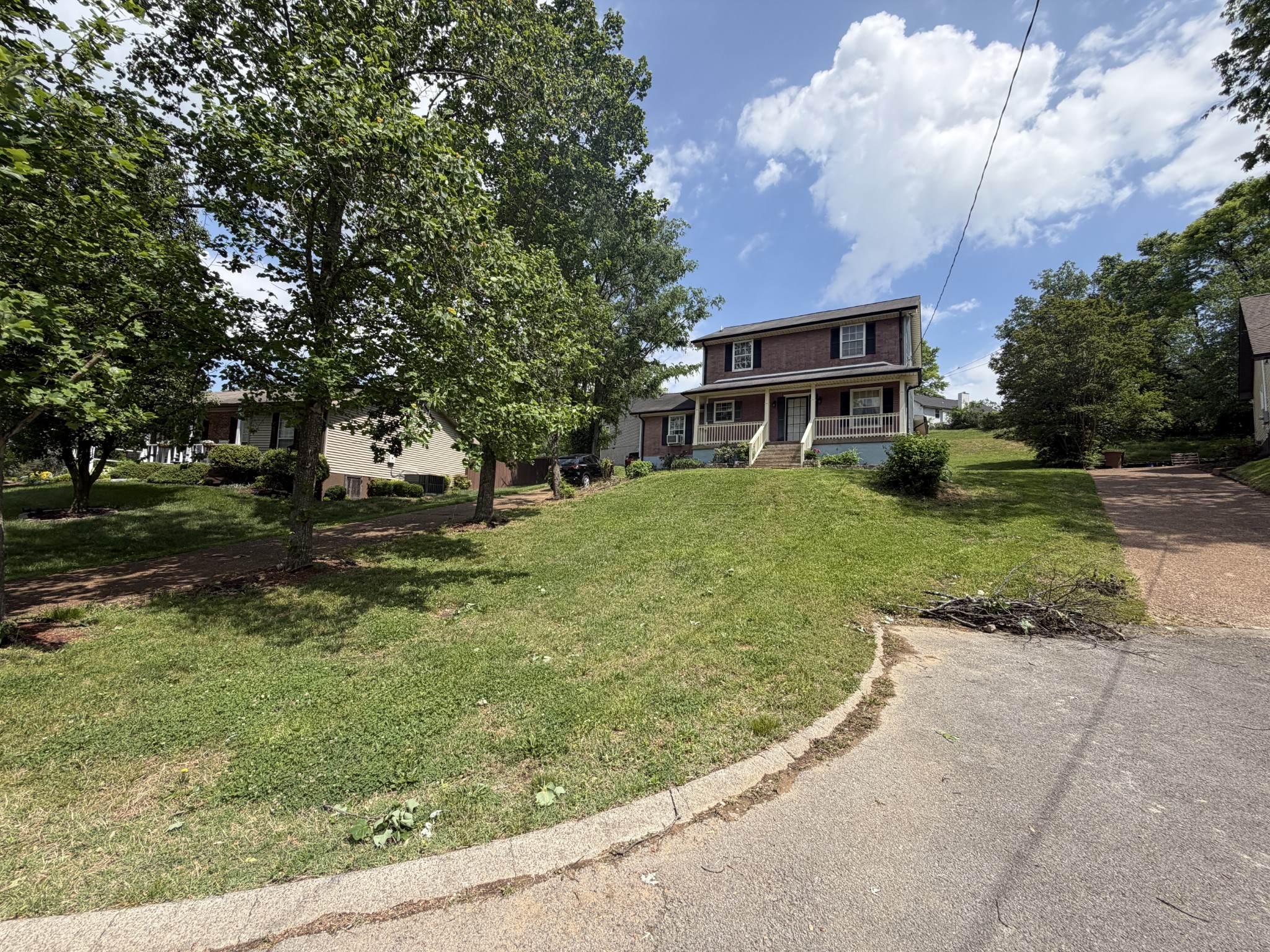605 Ashlawn Court Nashville TN 37211