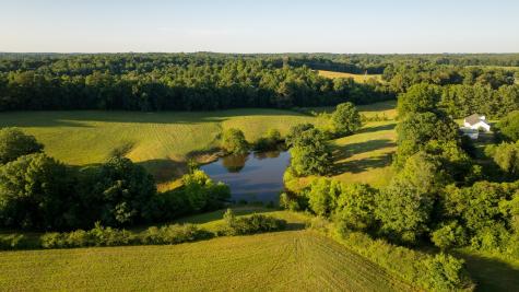 1462 Highway 48, S Dickson TN 37055