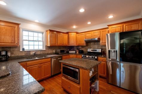 1462 Highway 48, S Dickson TN 37055