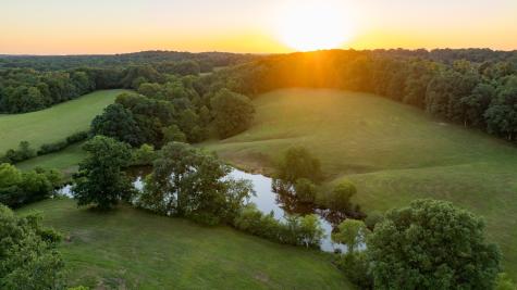 1462 Highway 48, S Dickson TN 37055