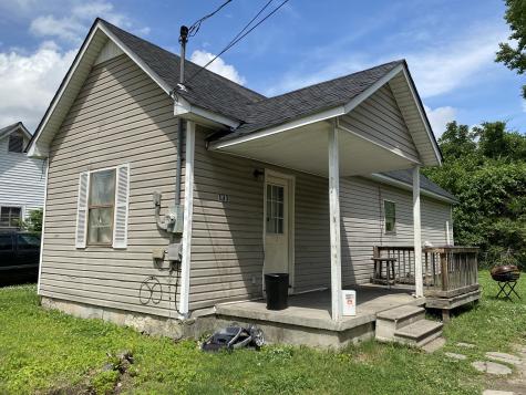 131 Harton Row Dyersburg TN 38024