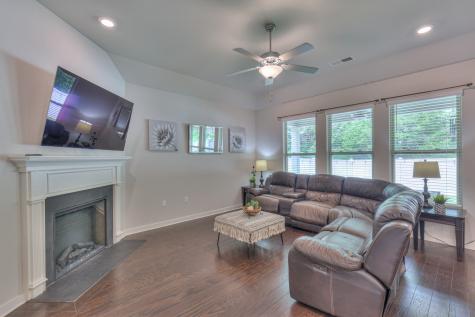 1655 Burrows Avenue Murfreesboro TN 37129