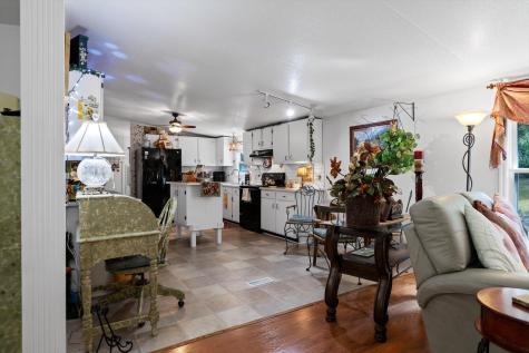 434 D Harvey Road Graysville TN 37338