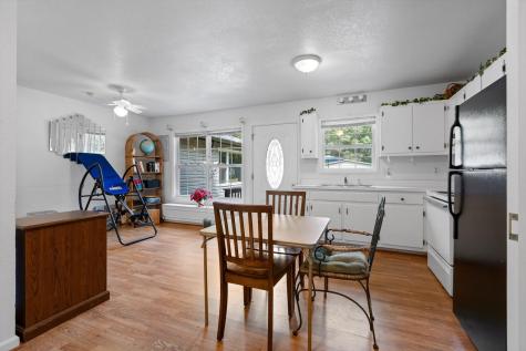 434 D Harvey Road Graysville TN 37338
