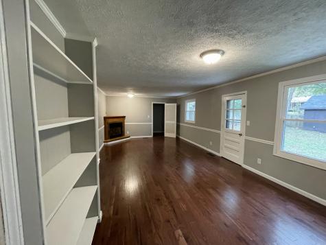 199 Hopper Barker Road Jackson TN 38305
