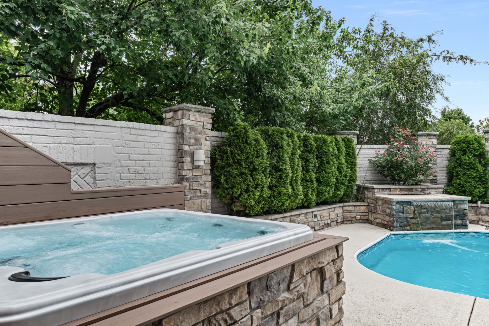 1 Warwick Lane Nashville TN 37205