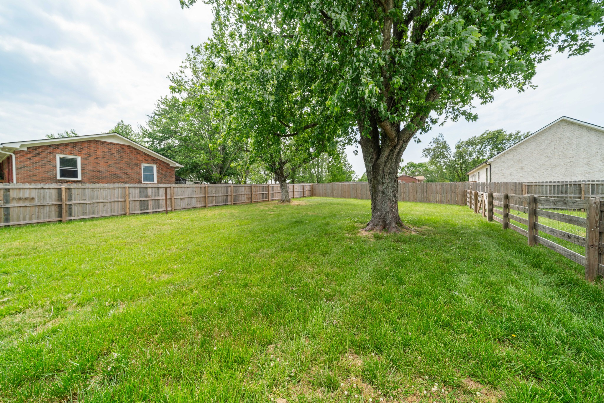 759 N Palmers Chapel Road White House TN 37188