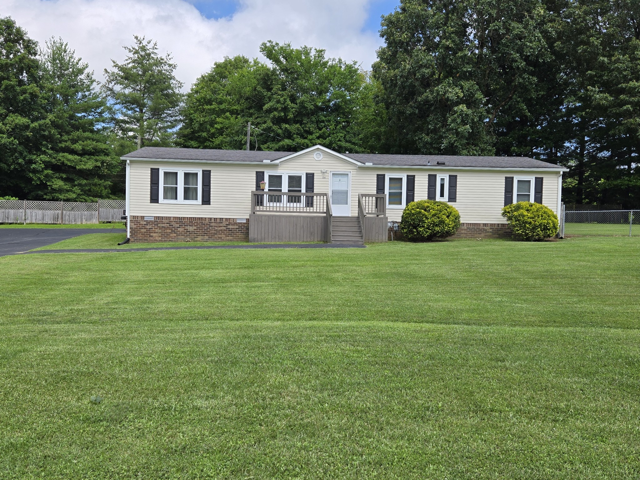1204 Gilliam Hollow Road Dickson TN 37055