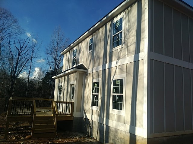 822 Conger Street Cumberland City TN 37050