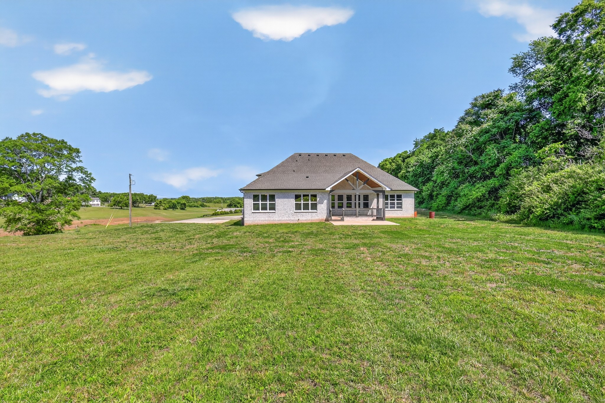 1176 Iron Bridge Road Columbia TN 38401