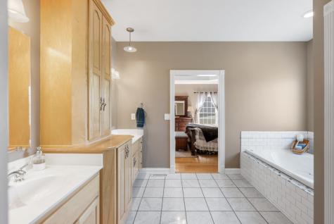 3991 Glen Raven Road Adams TN 37010