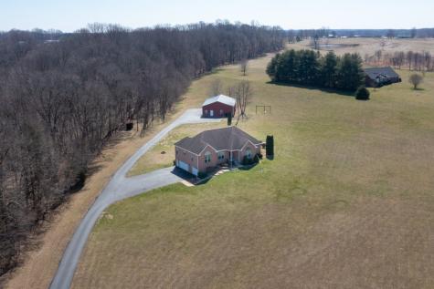 3991 Glen Raven Road Adams TN 37010