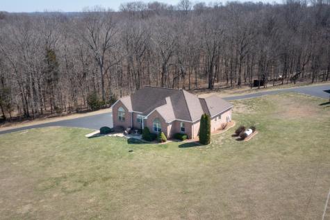 3991 Glen Raven Road Adams TN 37010