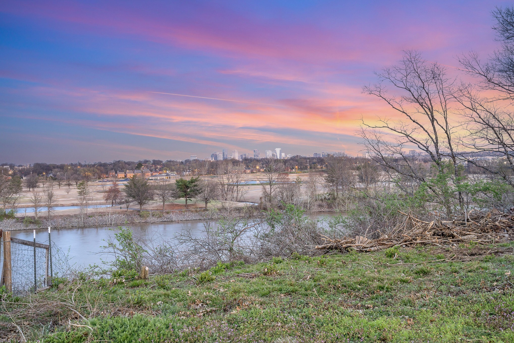 1712B River Drive Nashville TN 37218