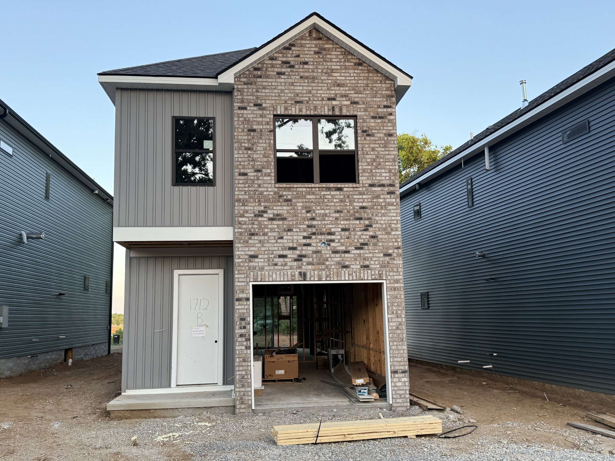 1712B River Drive Nashville TN 37218