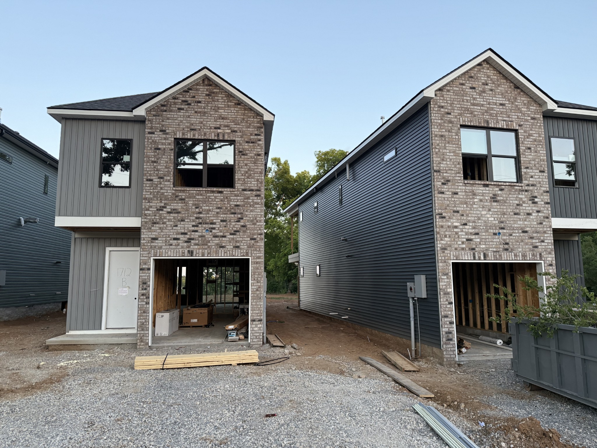 1712B River Drive Nashville TN 37218