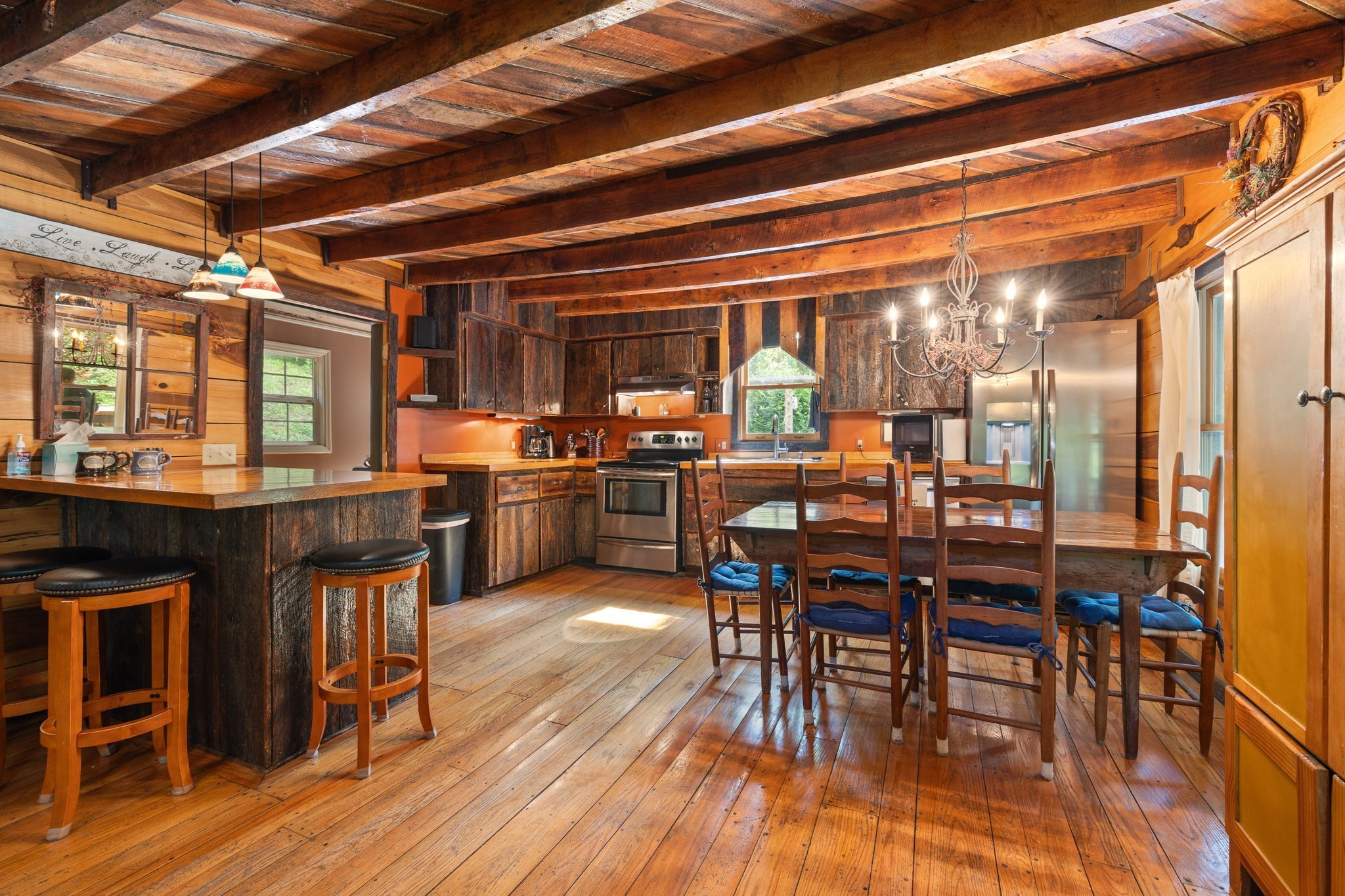 28 Bussell Lane Gordonsville TN 38563