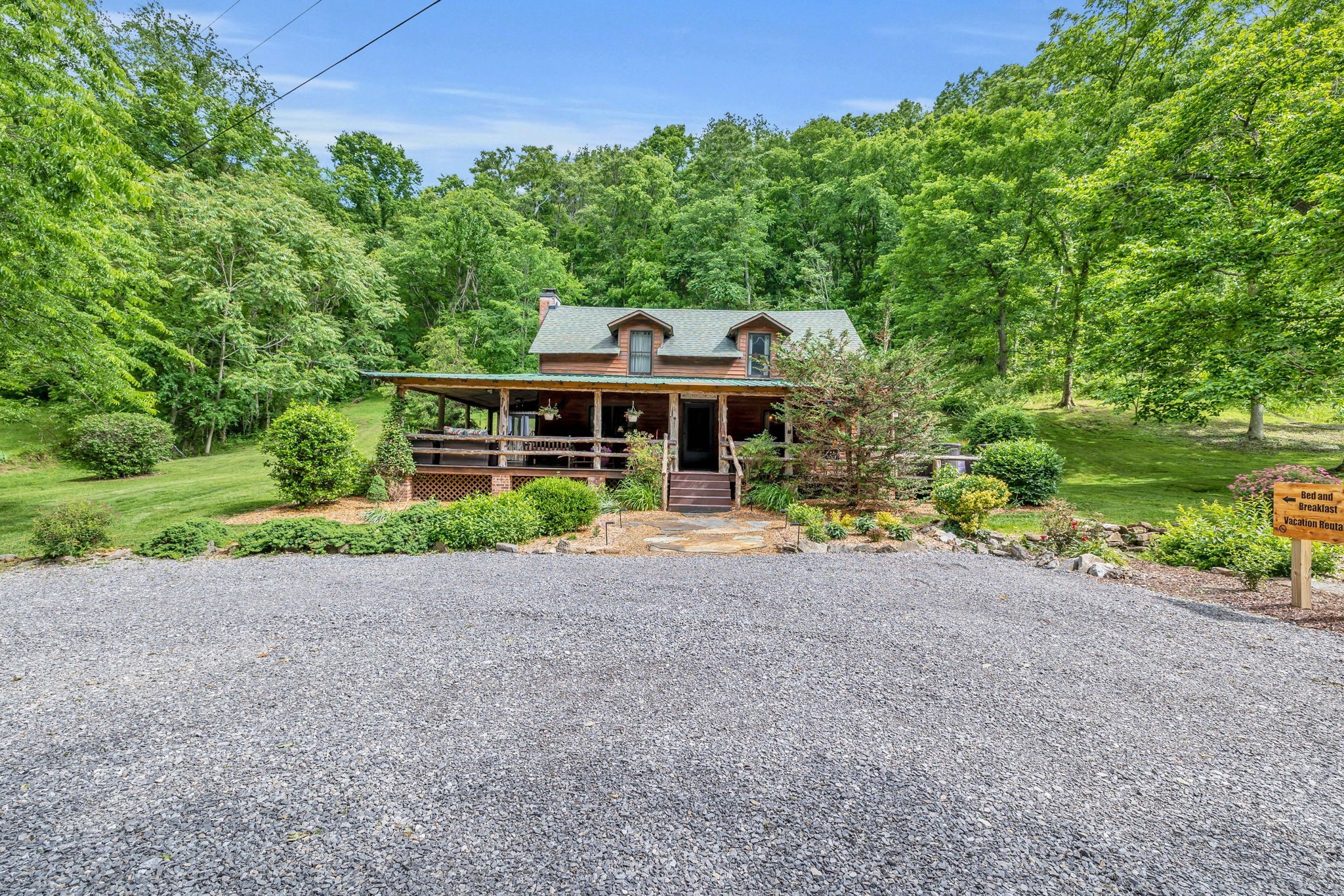 28 Bussell Lane Gordonsville TN 38563