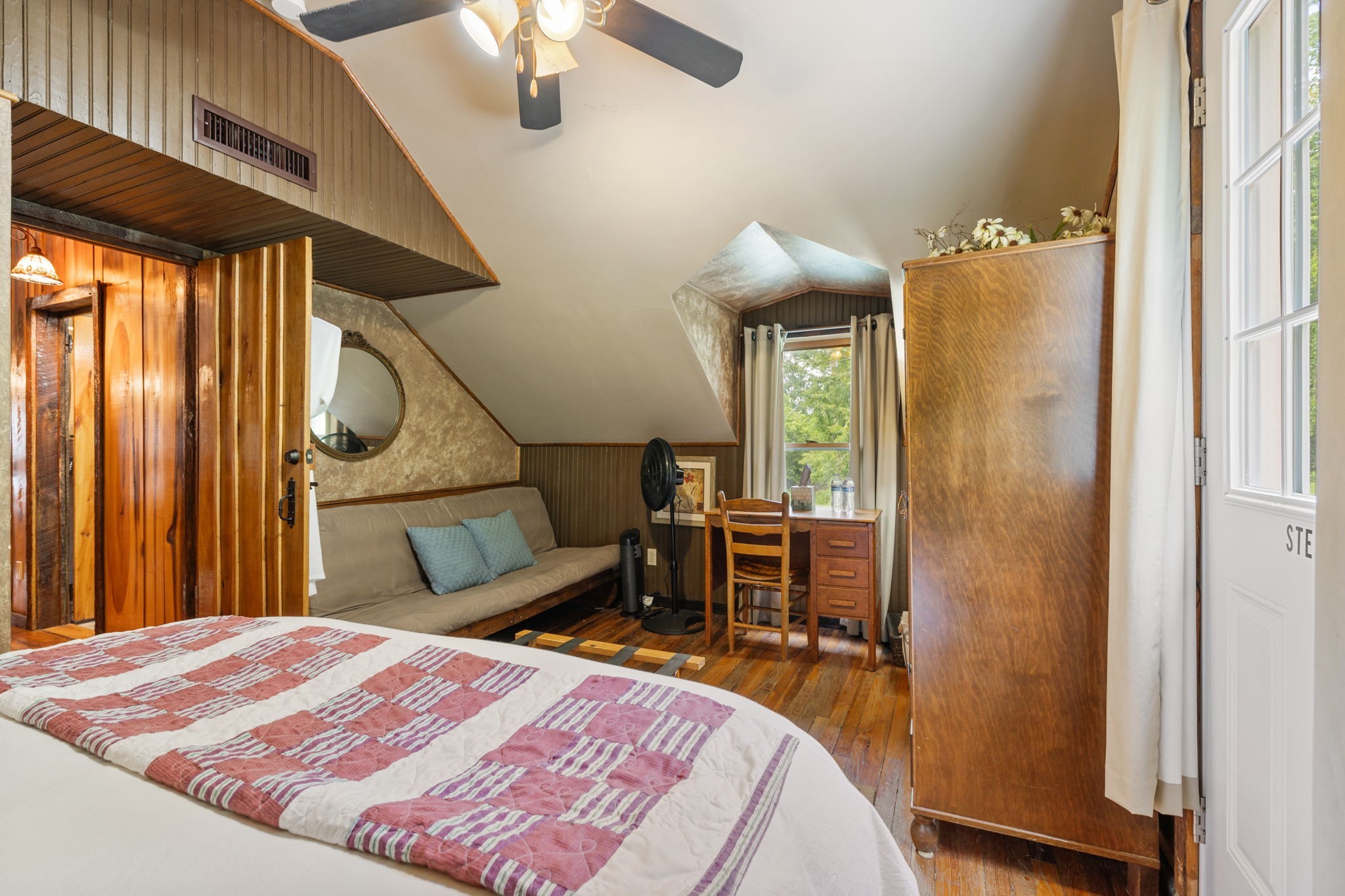 28 Bussell Lane Gordonsville TN 38563