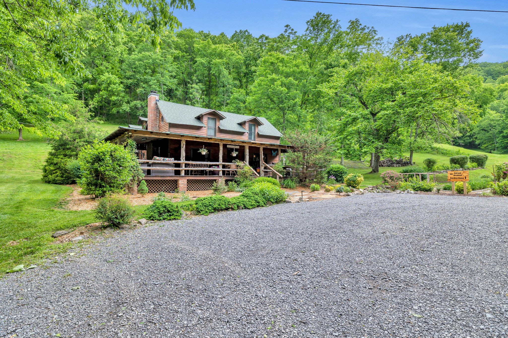 28 Bussell Lane Gordonsville TN 38563