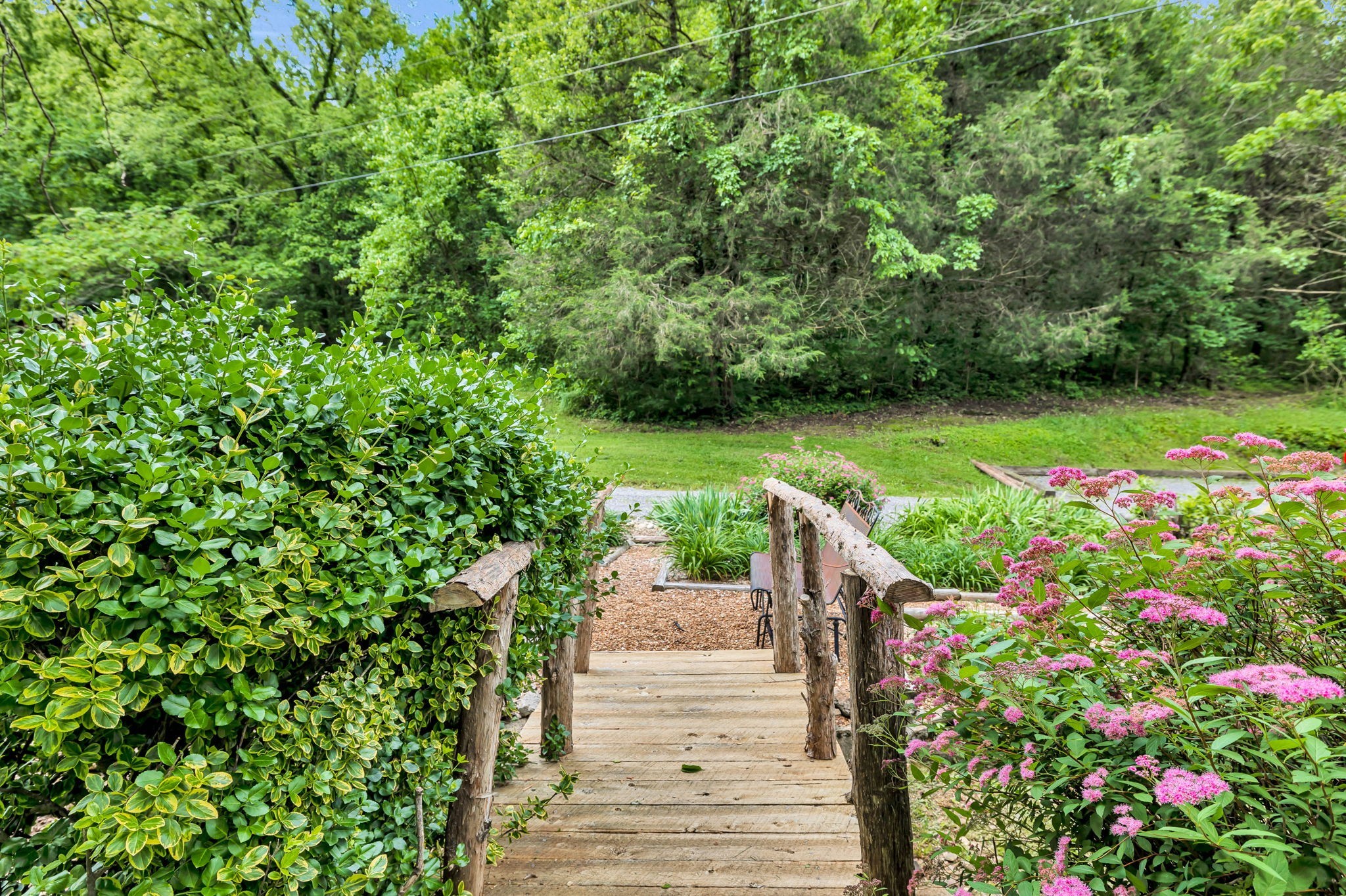 28 Bussell Lane Gordonsville TN 38563