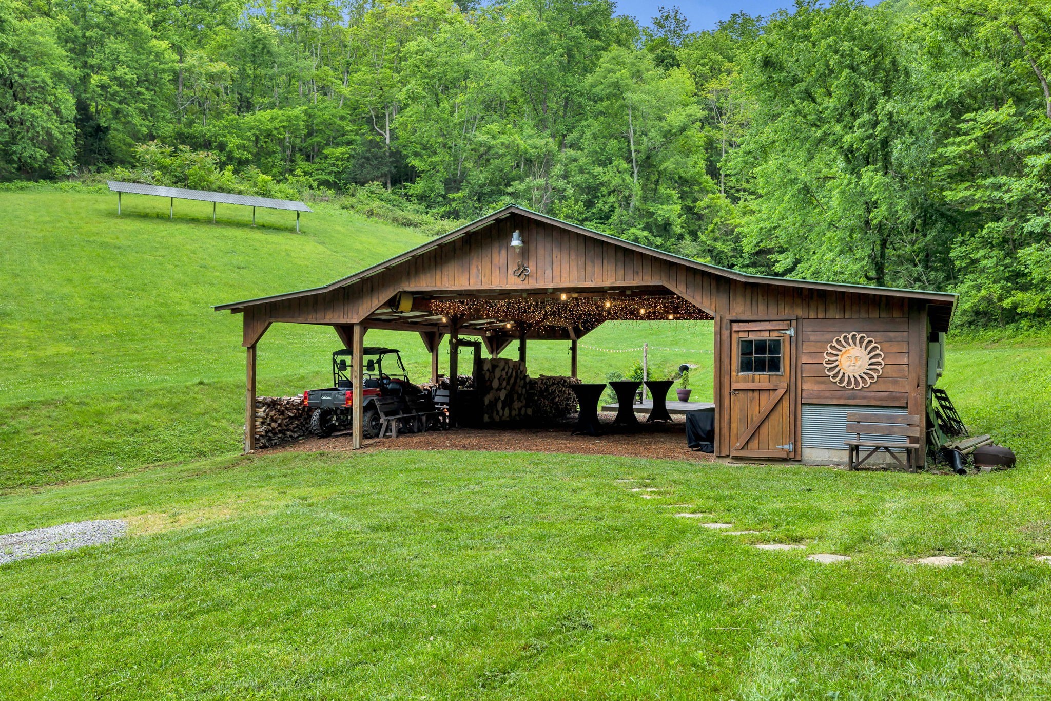 28 Bussell Lane Gordonsville TN 38563