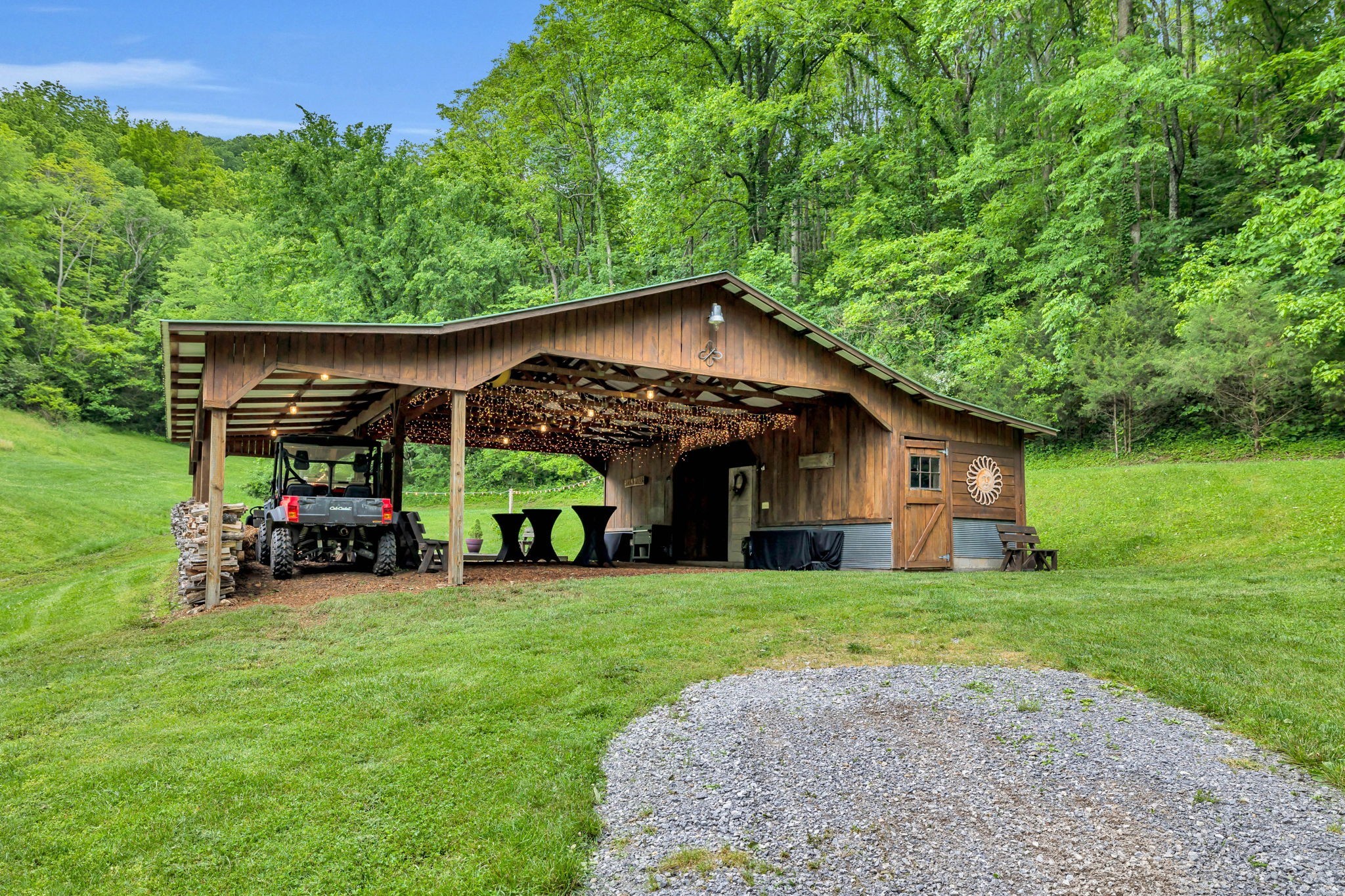 28 Bussell Lane Gordonsville TN 38563