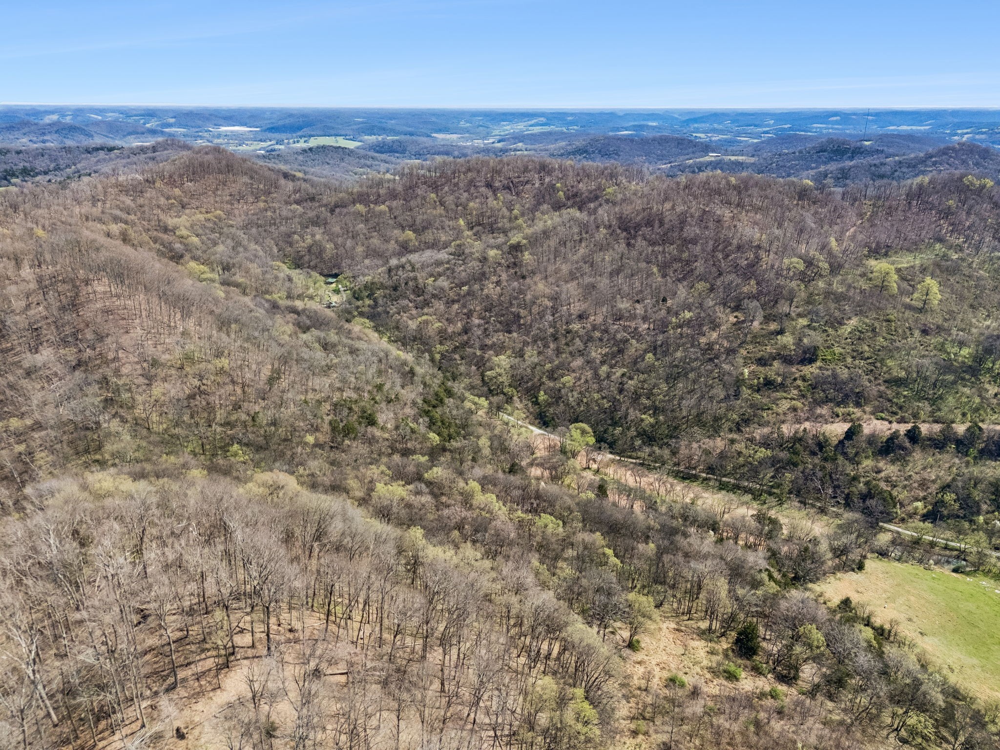28 Bussell Lane Gordonsville TN 38563