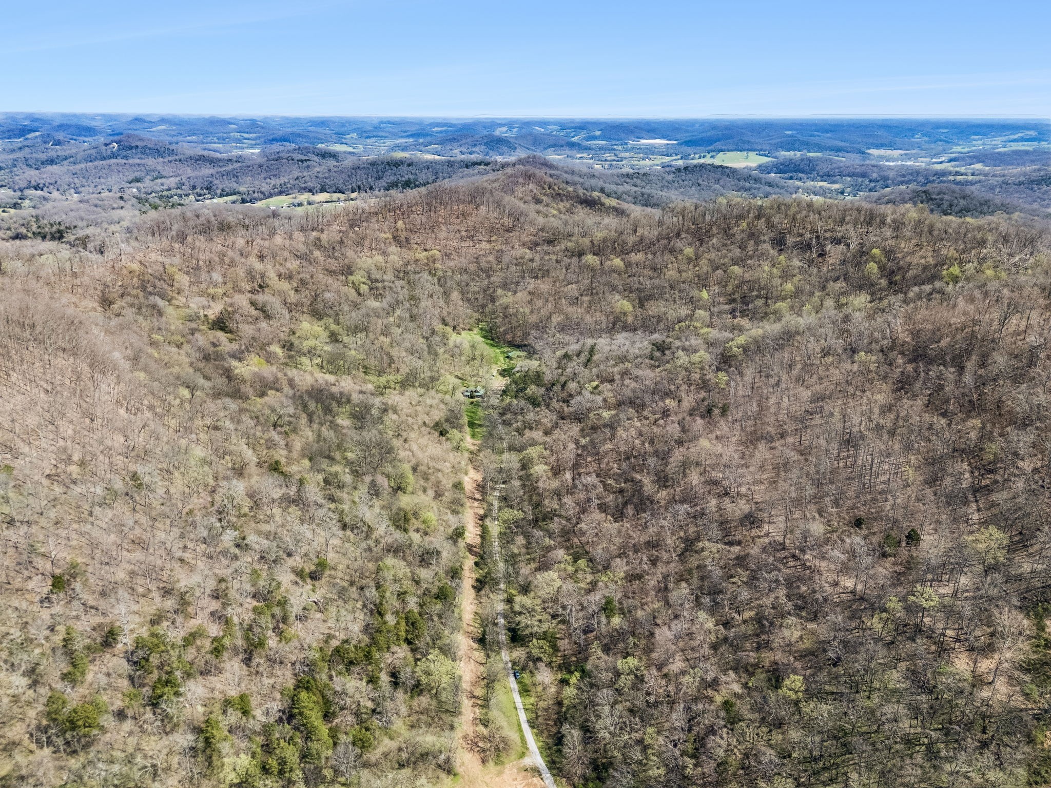 28 Bussell Lane Gordonsville TN 38563