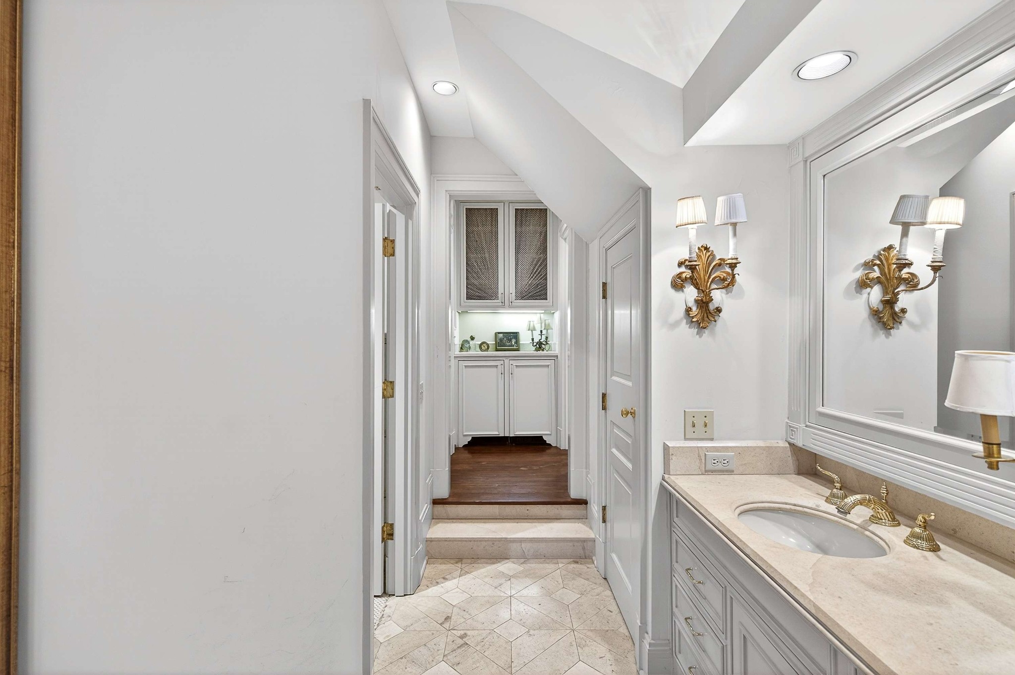 225 Deer Park Drive Nashville TN 37205