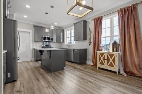 8112 Holly Crest Drive Chattanooga TN 37421