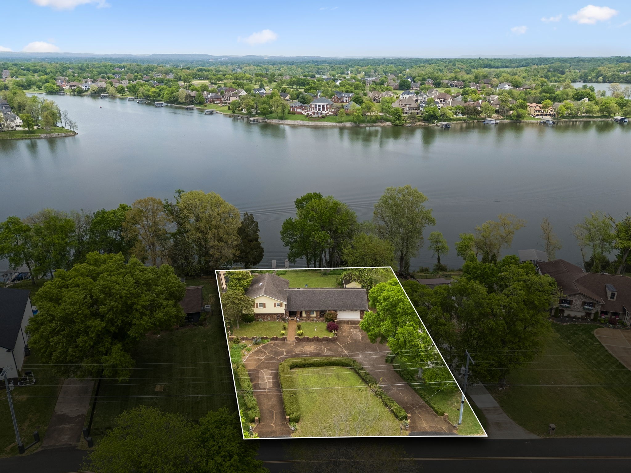 1451 Dickerson Bay Drive Gallatin TN 37066