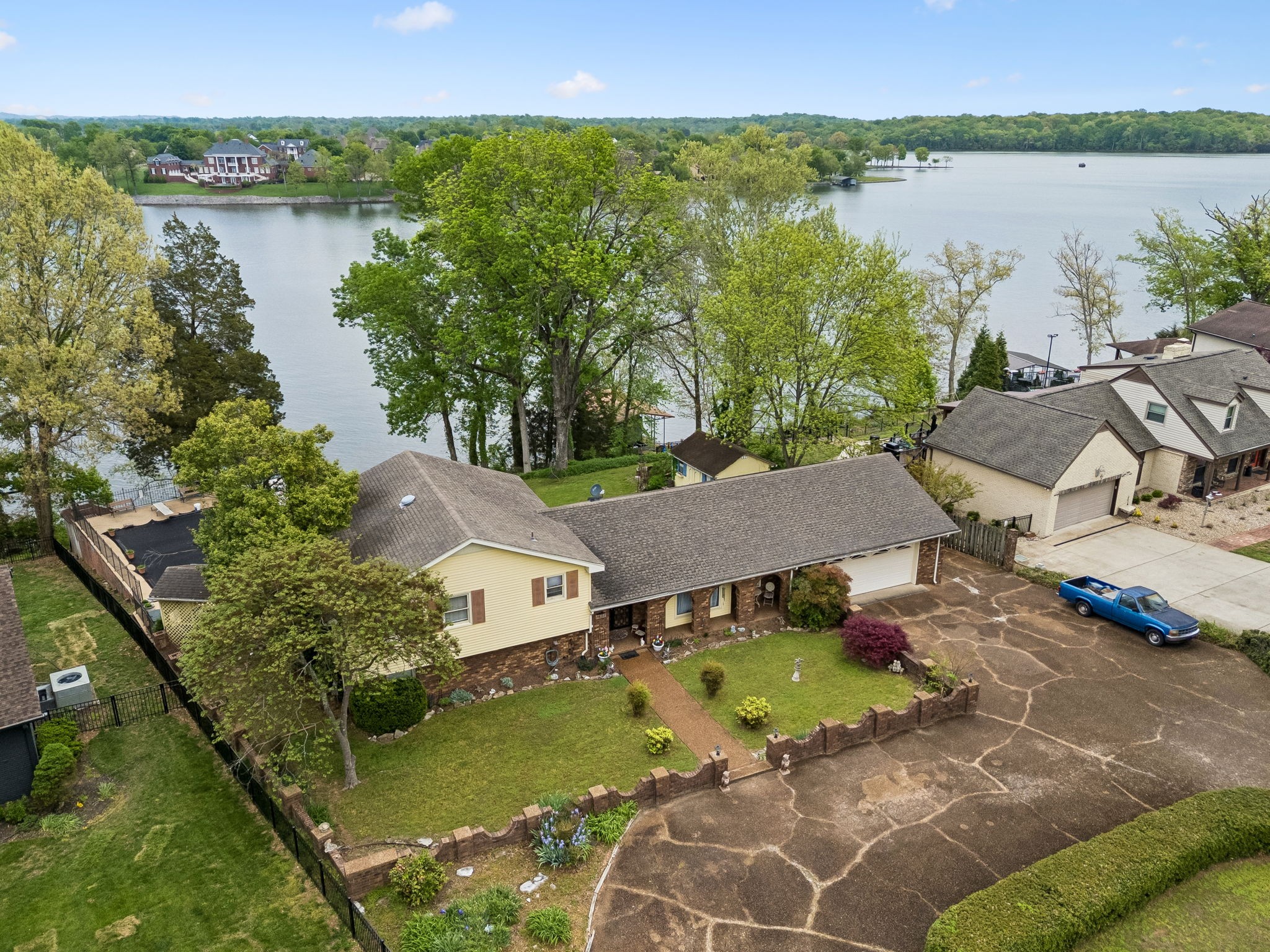 1451 Dickerson Bay Drive Gallatin TN 37066