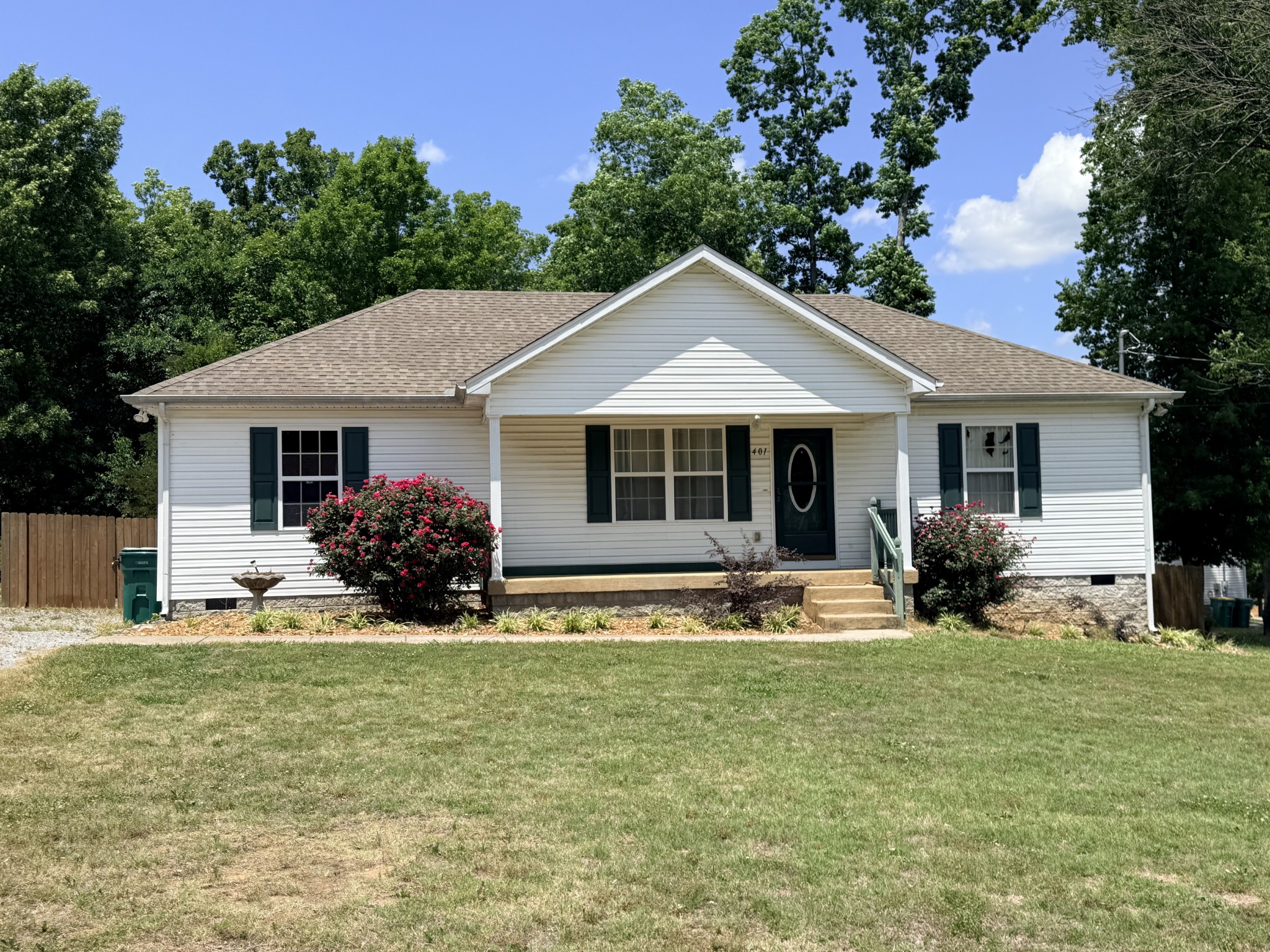 Lewisburg TN, 401 Elm Avenue