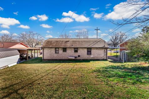 805 8th Ave, E Springfield TN 37172
