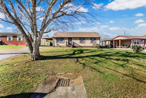 805 8th Ave, E Springfield TN 37172