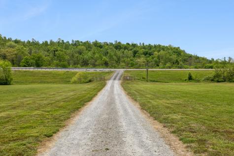 2461 Bodenham Road Pulaski TN 38478