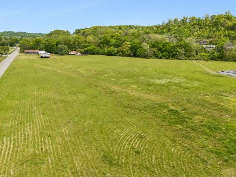 2461 Bodenham Road Pulaski TN 38478
