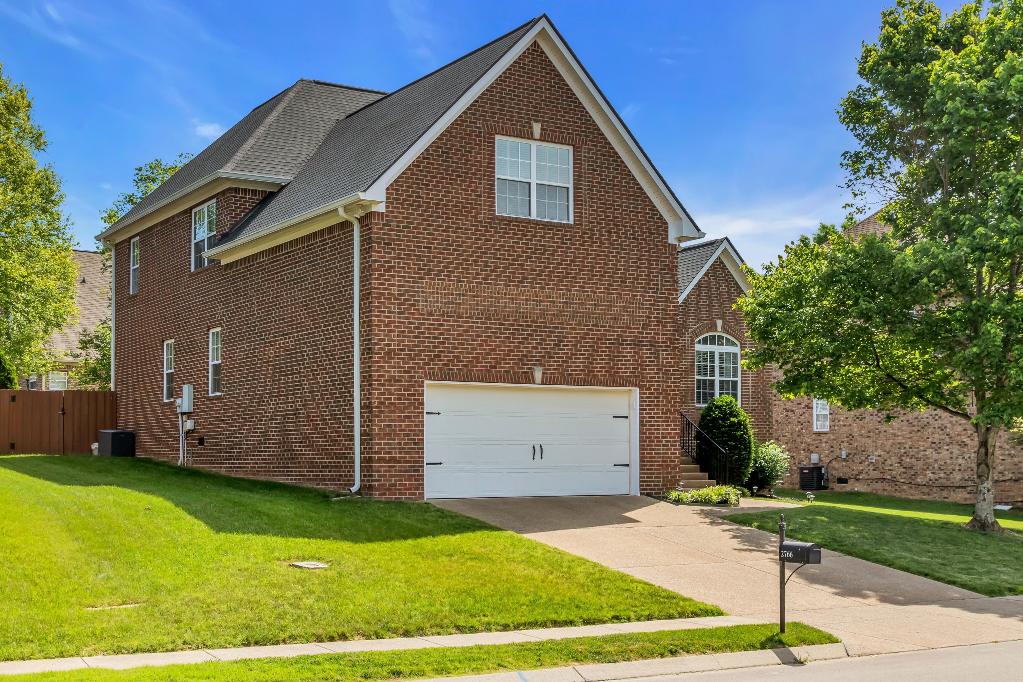 2766 Trasbin Court Thompsons Station TN 37179