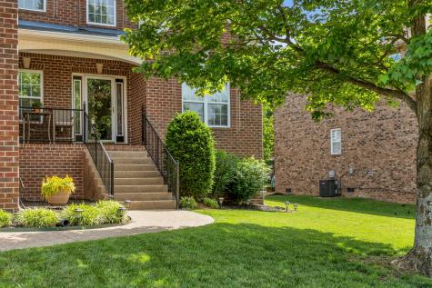 2766 Trasbin Court Thompsons Station TN 37179
