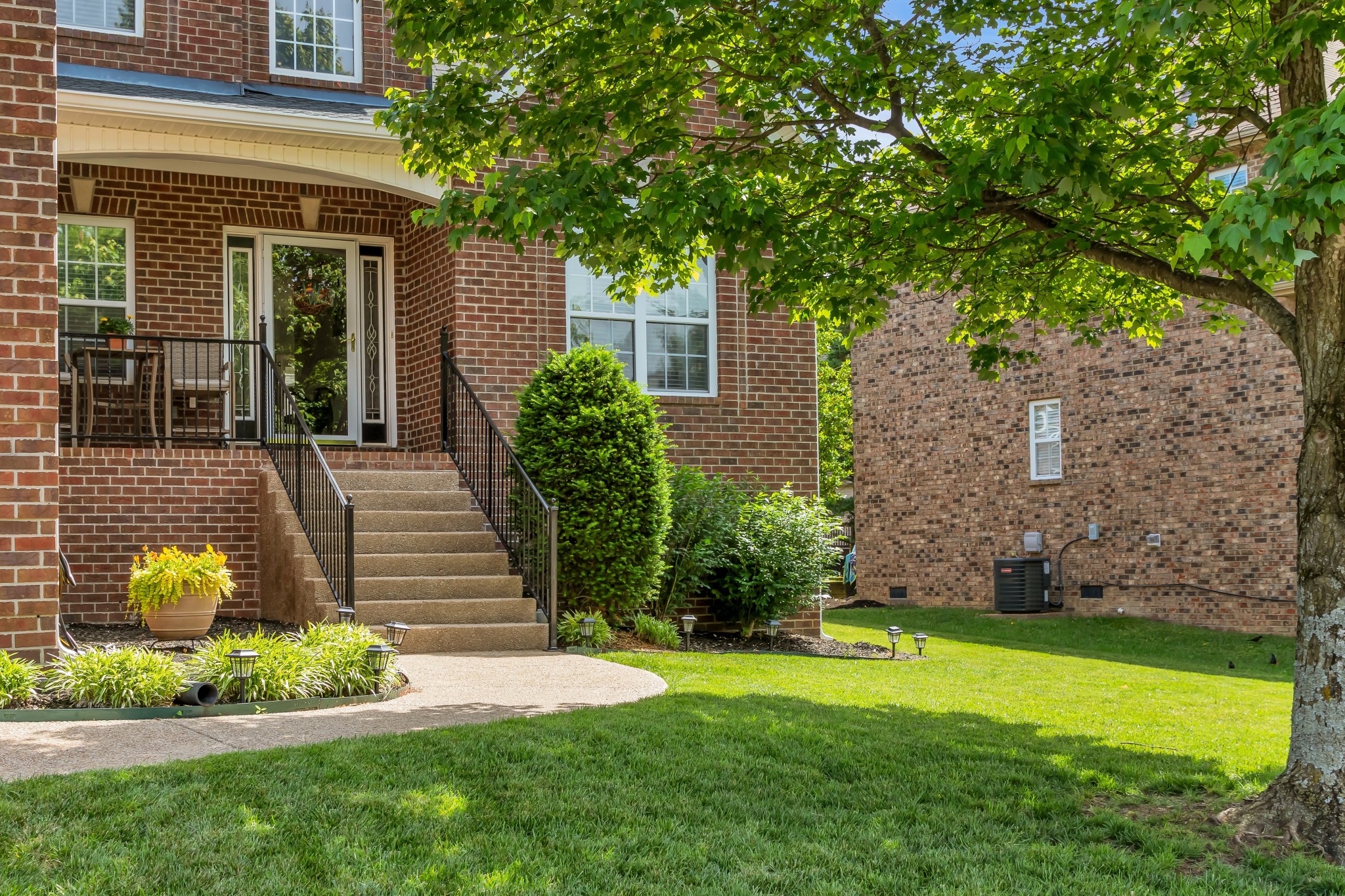 2766 Trasbin Court Thompsons Station TN 37179