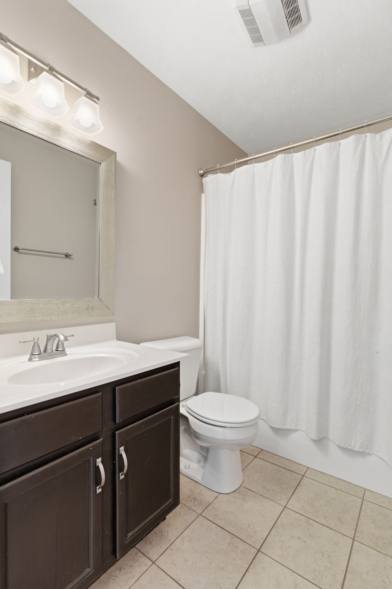 2034 Christy Lane Greenbrier TN 37073