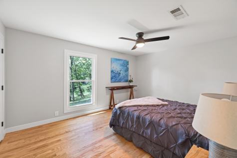 5735 Knob Road Nashville TN 37209