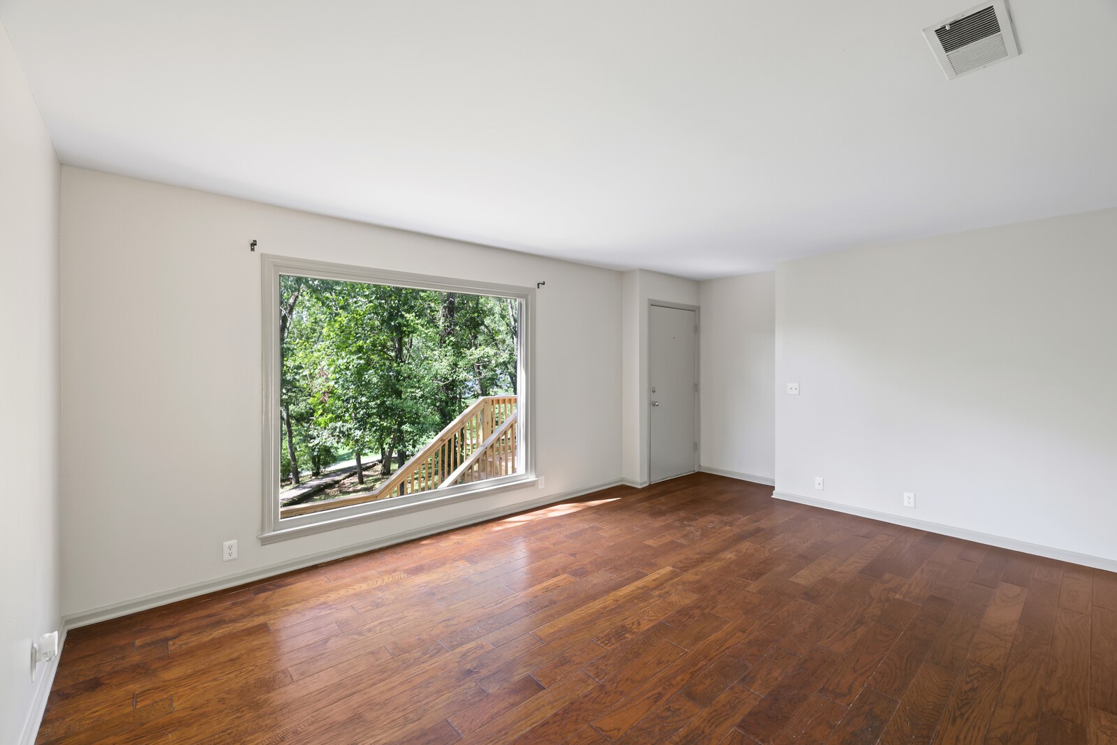 5735 Knob Road Nashville TN 37209