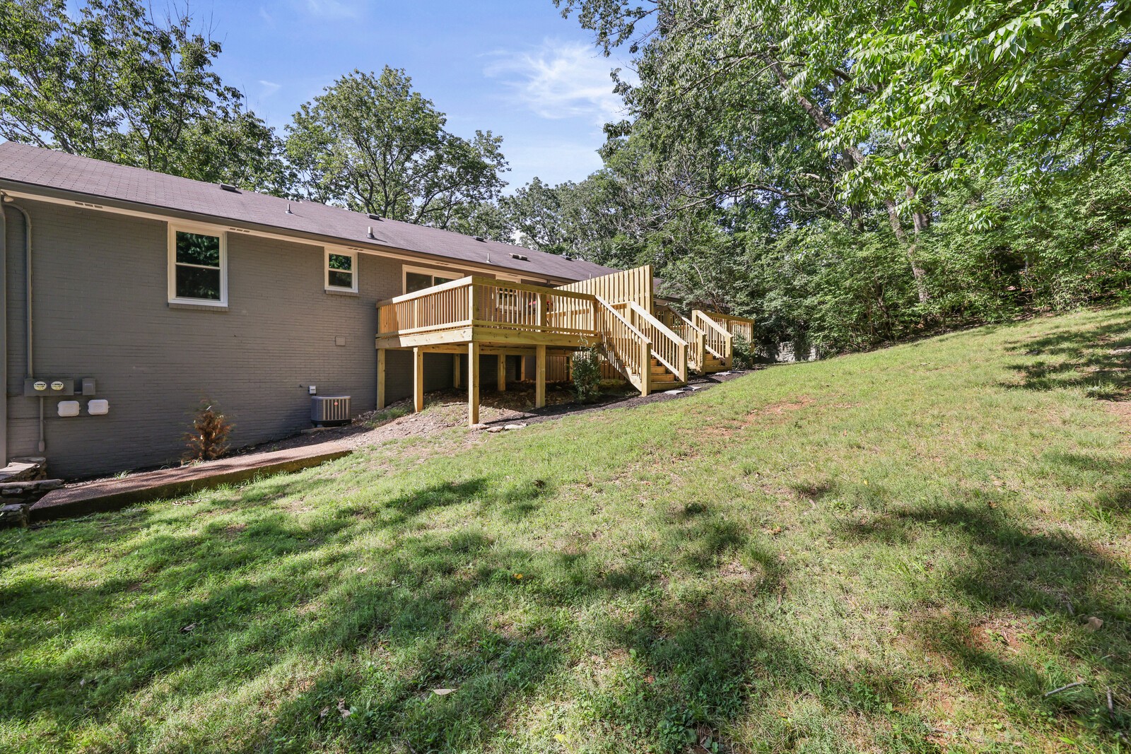 5735 Knob Road Nashville TN 37209