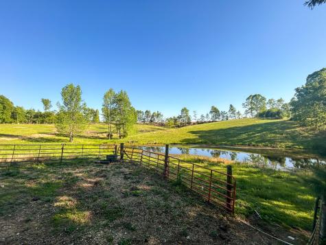1185 Blackburn Road Mc Kenzie TN 38201